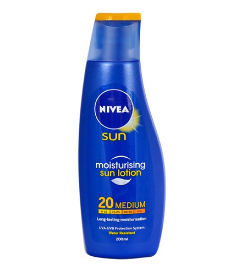Nivea Sun Moisturising Sun Lotion SPF20 200ml